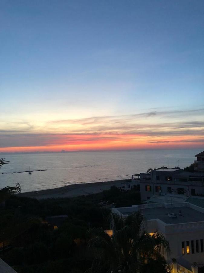 La Terrazza Di Nerone Apartment Anzio Exterior photo